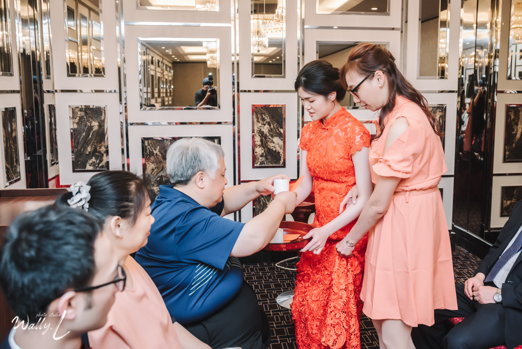 2021052514402436 婚禮紀錄｜高雄婚攝｜南部婚攝｜訂婚午宴｜屏東維多莉亞婚宴會館｜