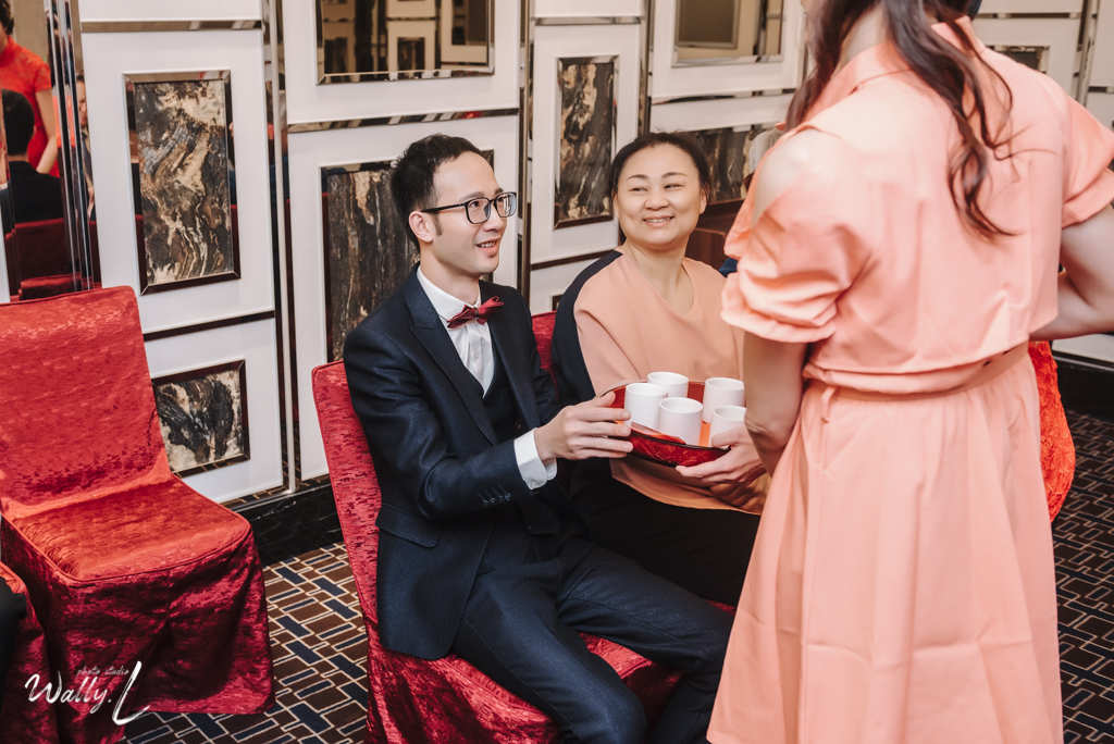 202105251440452 婚禮紀錄｜高雄婚攝｜南部婚攝｜訂婚午宴｜屏東維多莉亞婚宴會館｜