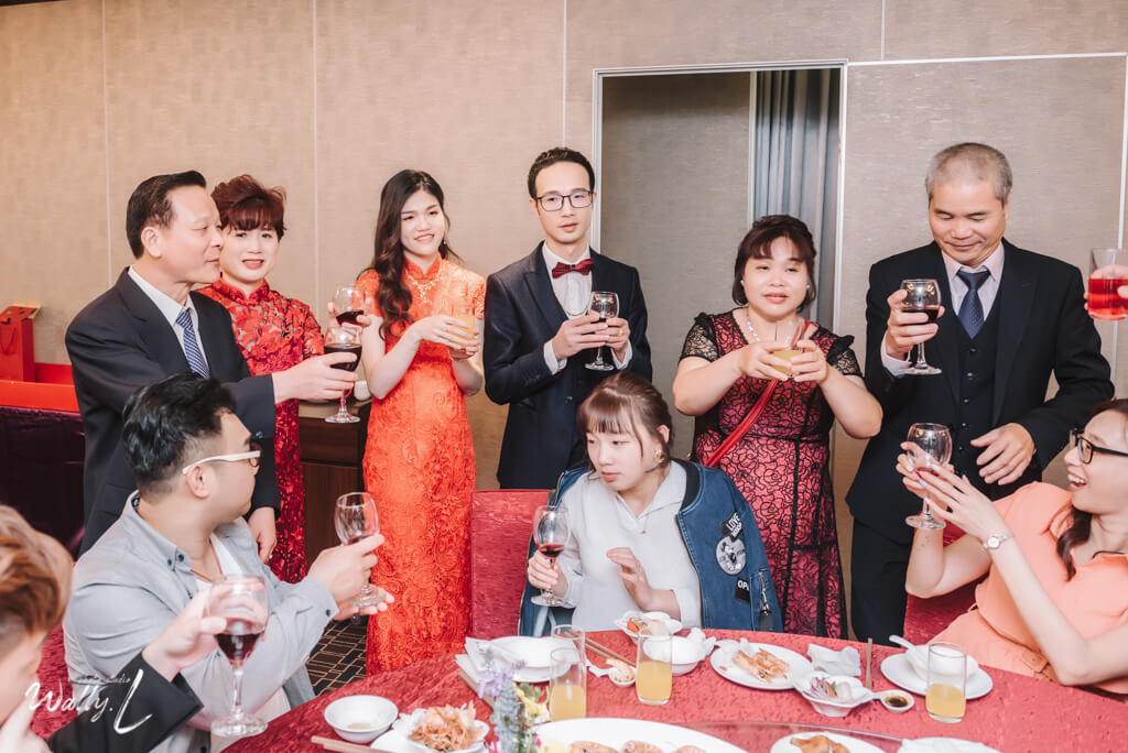 2021052514532236 婚禮紀錄｜高雄婚攝｜南部婚攝｜訂婚午宴｜屏東維多莉亞婚宴會館｜