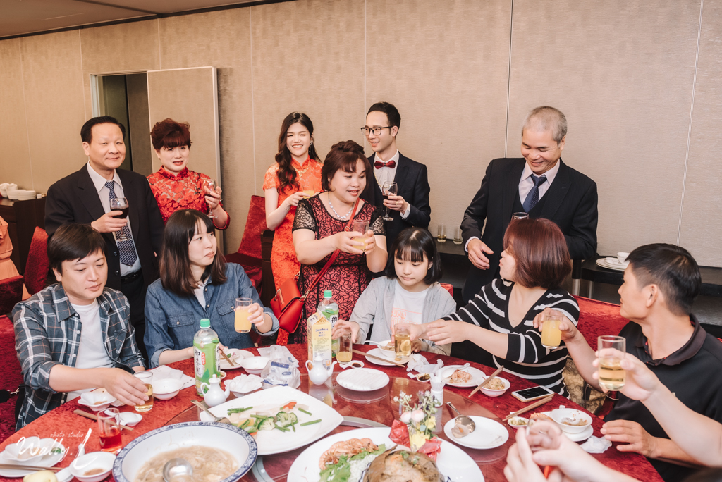 2021052514534598 婚禮紀錄｜高雄婚攝｜南部婚攝｜訂婚午宴｜屏東維多莉亞婚宴會館｜