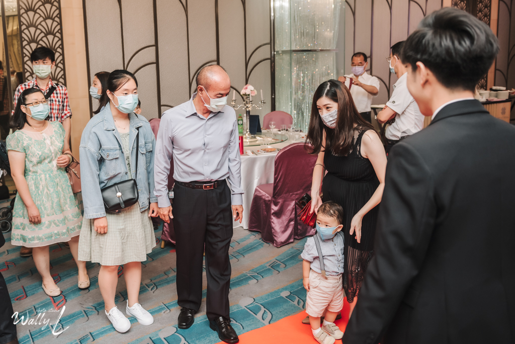 2021062104362750 婚禮紀錄｜高雄婚攝｜南部婚攝｜訂婚儀式｜類婚紗｜漢來大飯店巨蛋會館｜