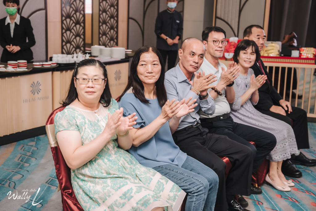 2021062104391920 婚禮紀錄｜高雄婚攝｜南部婚攝｜訂婚儀式｜類婚紗｜漢來大飯店巨蛋會館｜