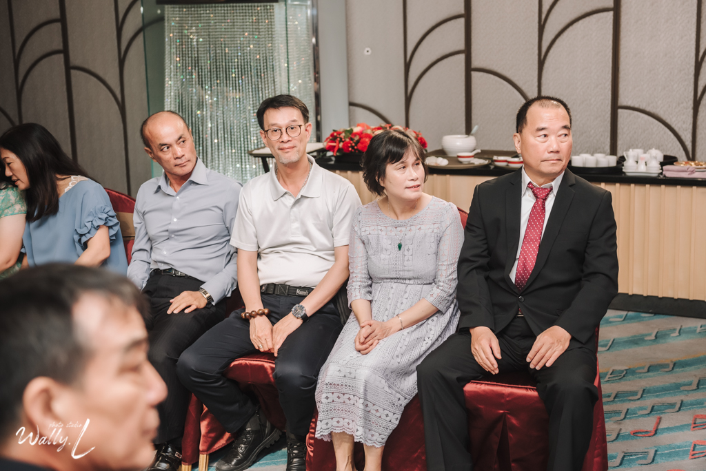 2021062104394667 婚禮紀錄｜高雄婚攝｜南部婚攝｜訂婚儀式｜類婚紗｜漢來大飯店巨蛋會館｜