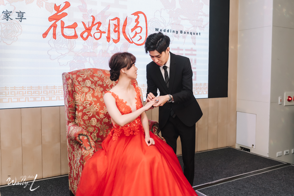 2021062104403285 婚禮紀錄｜高雄婚攝｜南部婚攝｜訂婚儀式｜類婚紗｜漢來大飯店巨蛋會館｜
