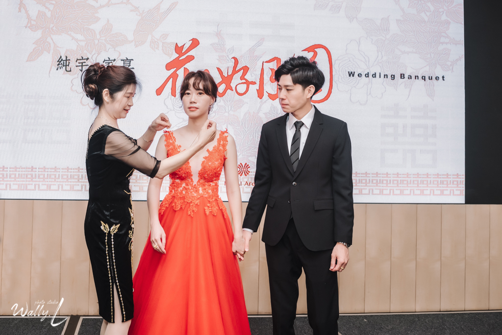 2021062104422535 婚禮紀錄｜高雄婚攝｜南部婚攝｜訂婚儀式｜類婚紗｜漢來大飯店巨蛋會館｜