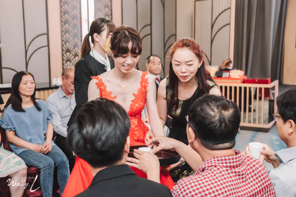 2021062104451314 婚禮紀錄｜高雄婚攝｜南部婚攝｜訂婚儀式｜類婚紗｜漢來大飯店巨蛋會館｜