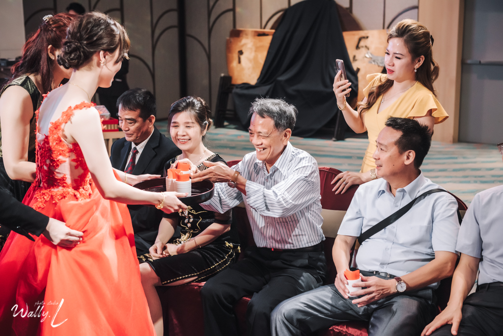 2021062104470123 婚禮紀錄｜高雄婚攝｜南部婚攝｜訂婚儀式｜類婚紗｜漢來大飯店巨蛋會館｜