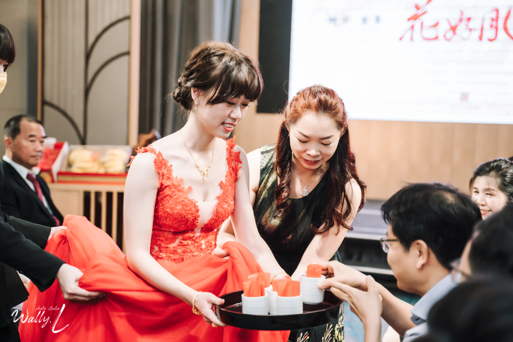 2021062104471569 婚禮紀錄｜高雄婚攝｜南部婚攝｜訂婚儀式｜類婚紗｜漢來大飯店巨蛋會館｜