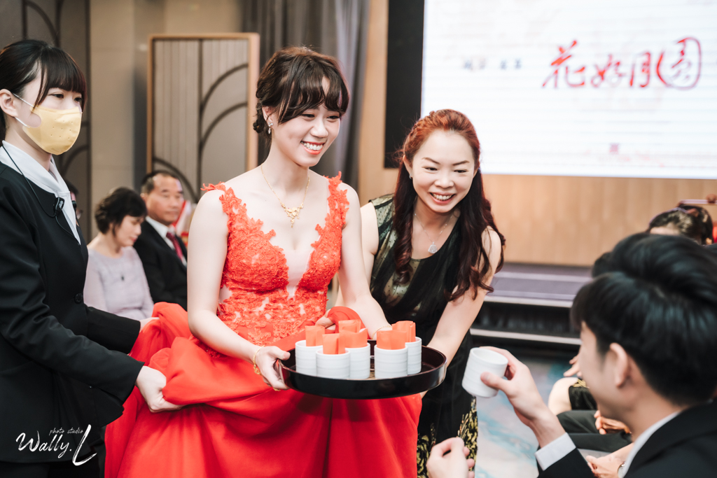 2021062104473838 婚禮紀錄｜高雄婚攝｜南部婚攝｜訂婚儀式｜類婚紗｜漢來大飯店巨蛋會館｜