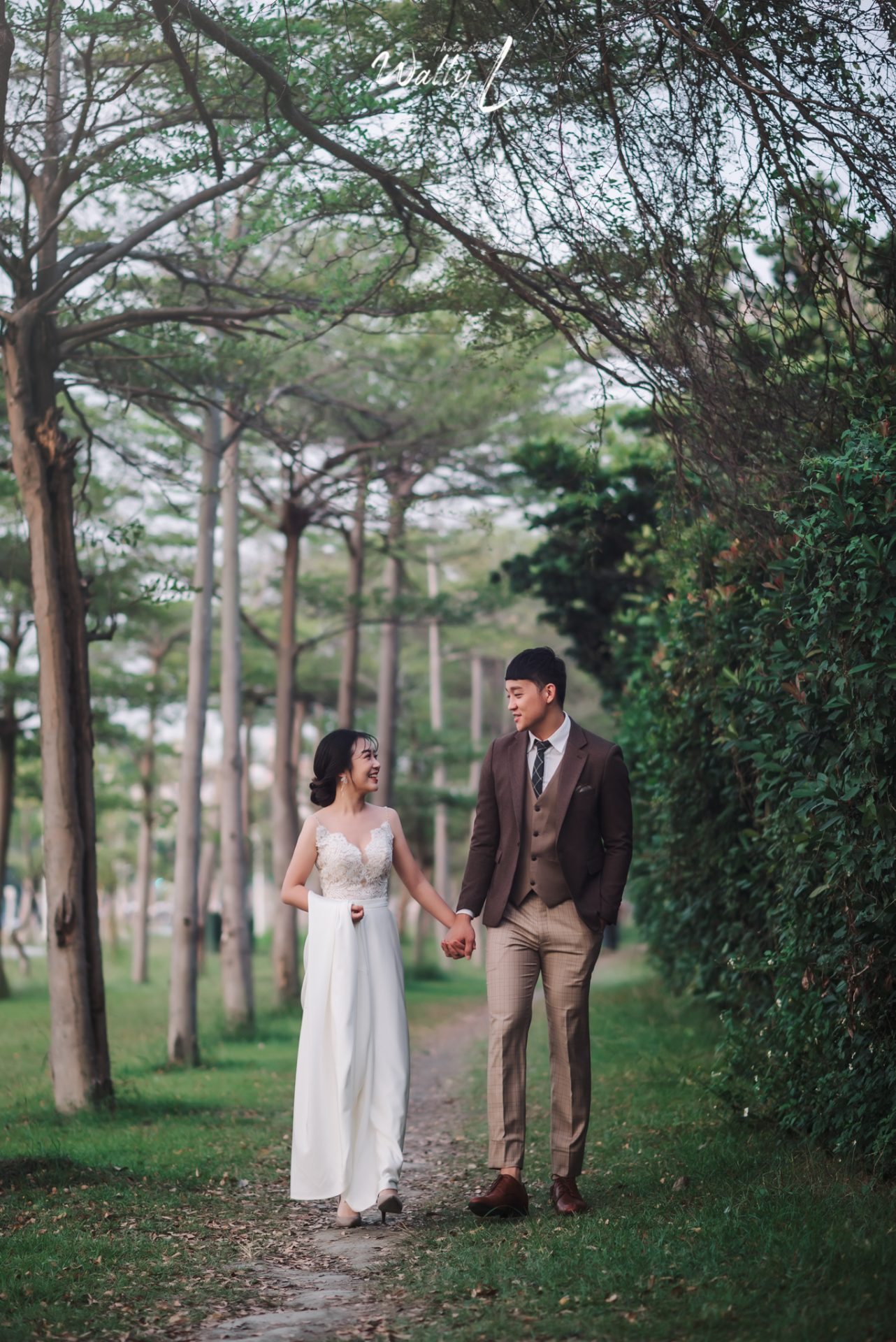 2021080309401233 ｜瓦力攝影工作室｜自助婚紗｜婚紗創作｜曠野_W_W_攝影棚｜高雄美術館
