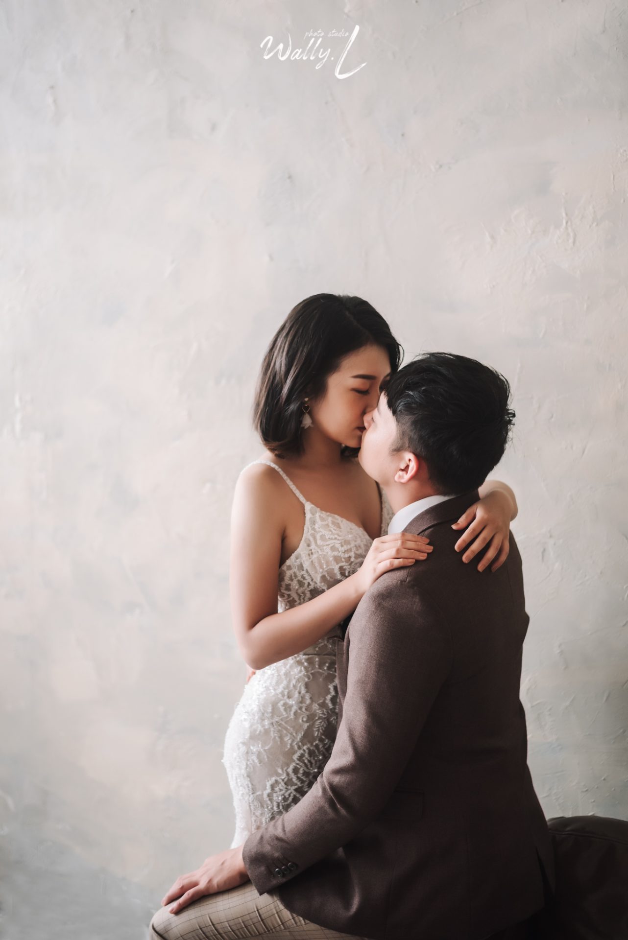 2021080309414646 ｜瓦力攝影工作室｜自助婚紗｜婚紗創作｜曠野_W_W_攝影棚｜高雄美術館