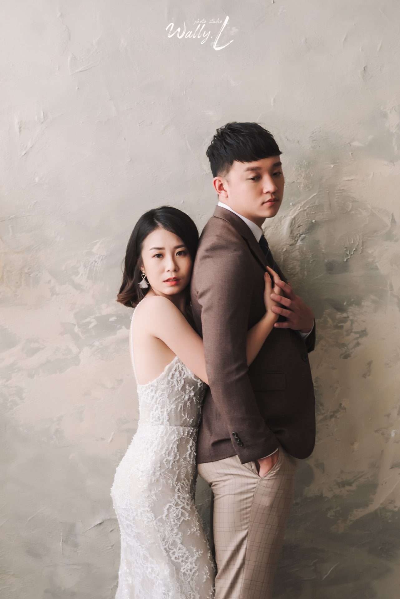 2021080309415993 ｜瓦力攝影工作室｜自助婚紗｜婚紗創作｜曠野_W_W_攝影棚｜高雄美術館