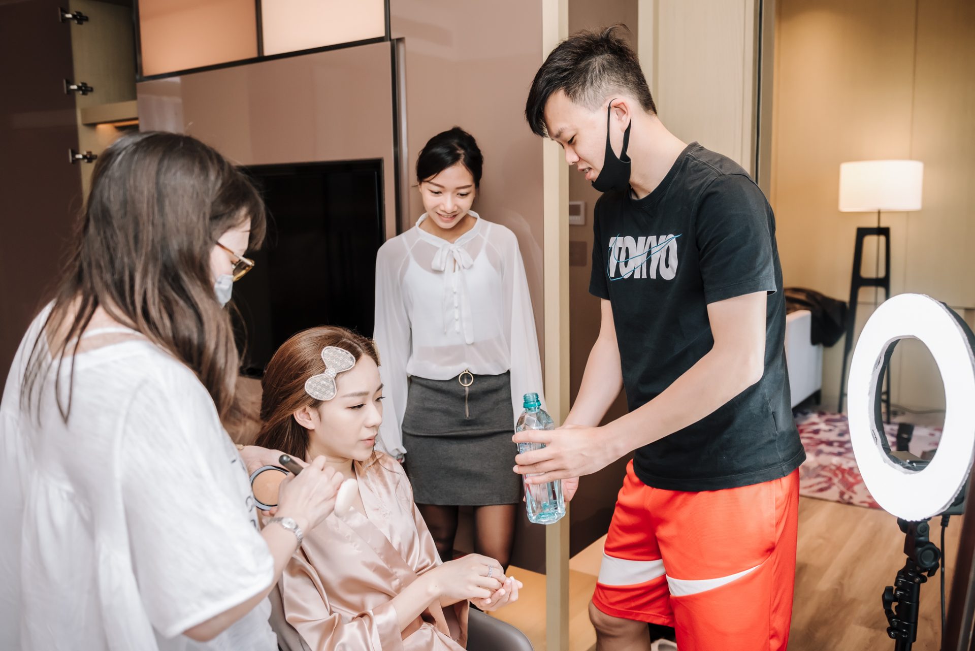 2021112003180094 婚禮紀錄｜高雄婚攝｜南部婚攝｜單宴客｜類婚紗｜晨袍｜閨蜜照｜高雄萬豪酒店｜