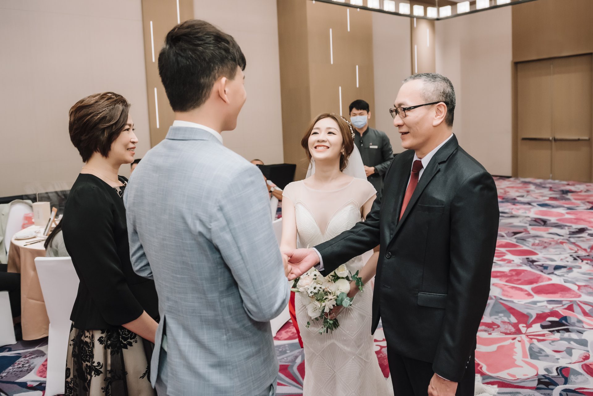 202111200323528 婚禮紀錄｜高雄婚攝｜南部婚攝｜單宴客｜類婚紗｜晨袍｜閨蜜照｜高雄萬豪酒店｜