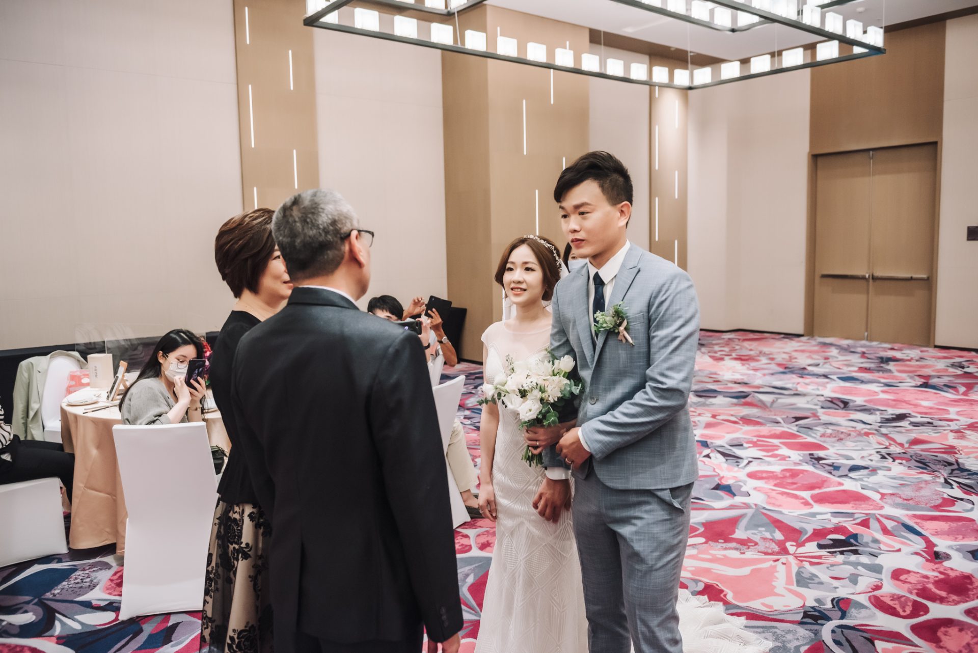 2021112003235557 婚禮紀錄｜高雄婚攝｜南部婚攝｜單宴客｜類婚紗｜晨袍｜閨蜜照｜高雄萬豪酒店｜
