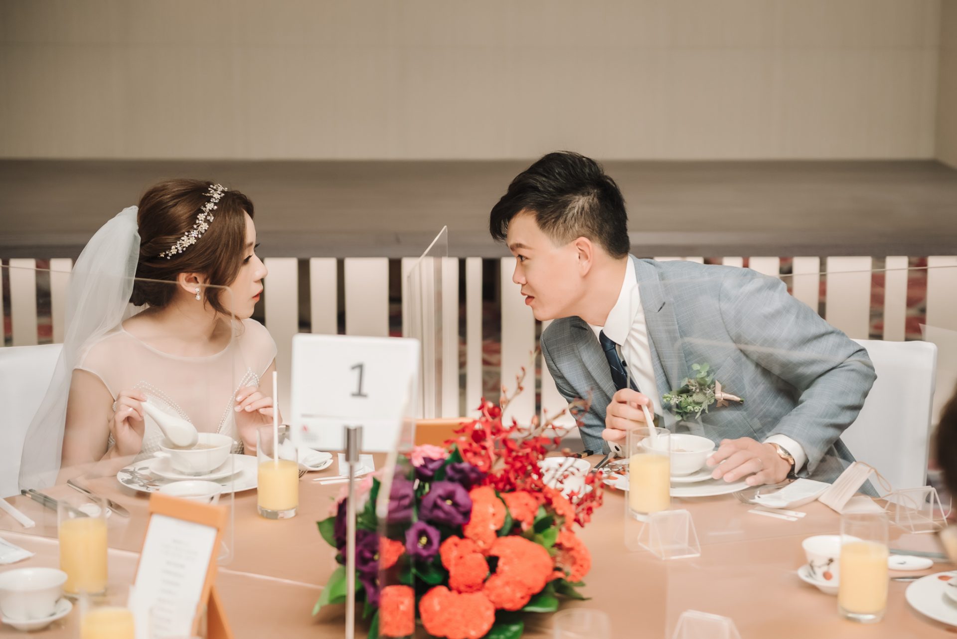 2021112003243051 婚禮紀錄｜高雄婚攝｜南部婚攝｜單宴客｜類婚紗｜晨袍｜閨蜜照｜高雄萬豪酒店｜