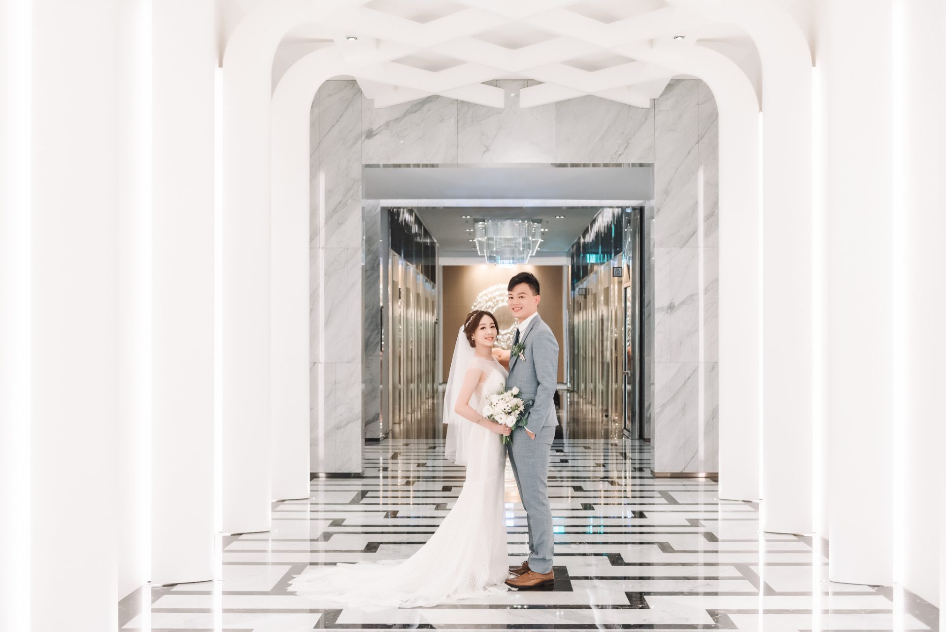 202111200324348 婚禮紀錄｜高雄婚攝｜南部婚攝｜單宴客｜類婚紗｜晨袍｜閨蜜照｜高雄萬豪酒店｜