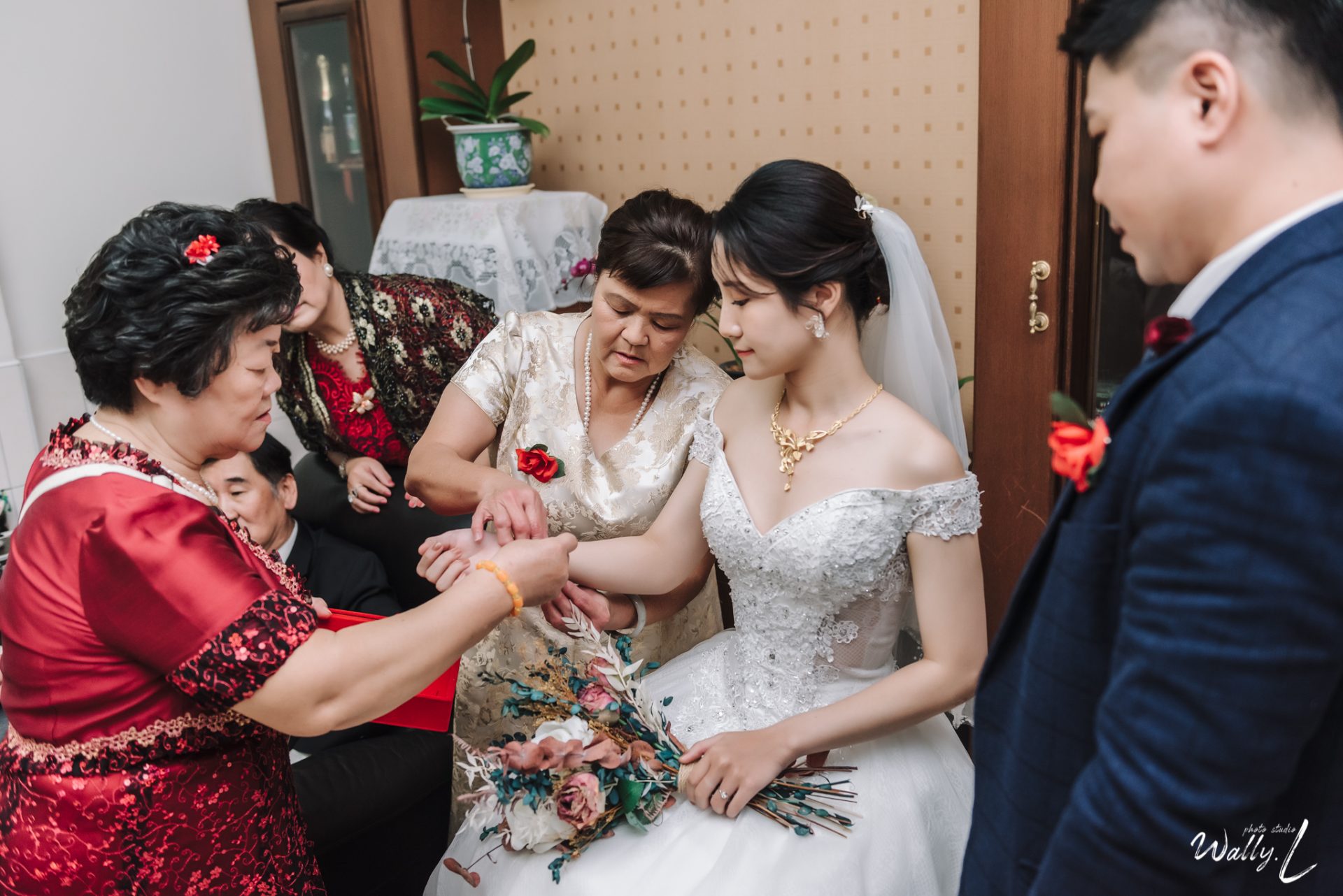 2022010305380563 婚禮紀錄｜高雄婚攝｜南部婚攝｜訂婚｜迎娶｜拜別父母｜類婚紗｜