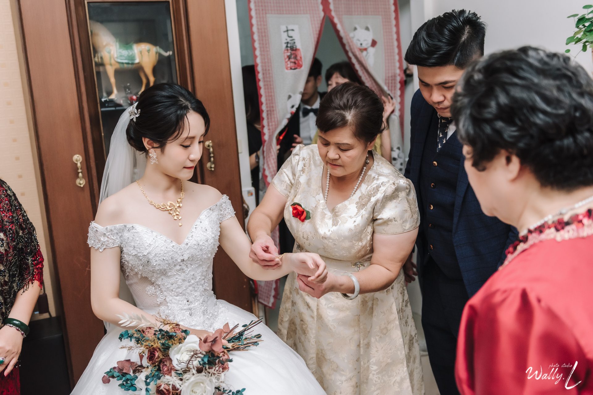 2022010305381858 婚禮紀錄｜高雄婚攝｜南部婚攝｜訂婚｜迎娶｜拜別父母｜類婚紗｜