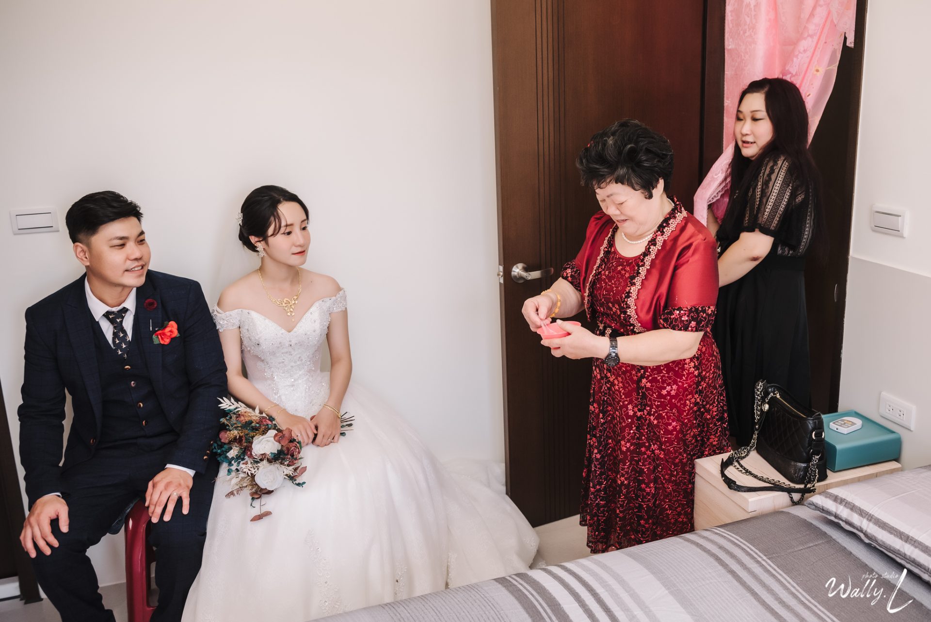 2022010305440688 婚禮紀錄｜高雄婚攝｜南部婚攝｜訂婚｜迎娶｜拜別父母｜類婚紗｜