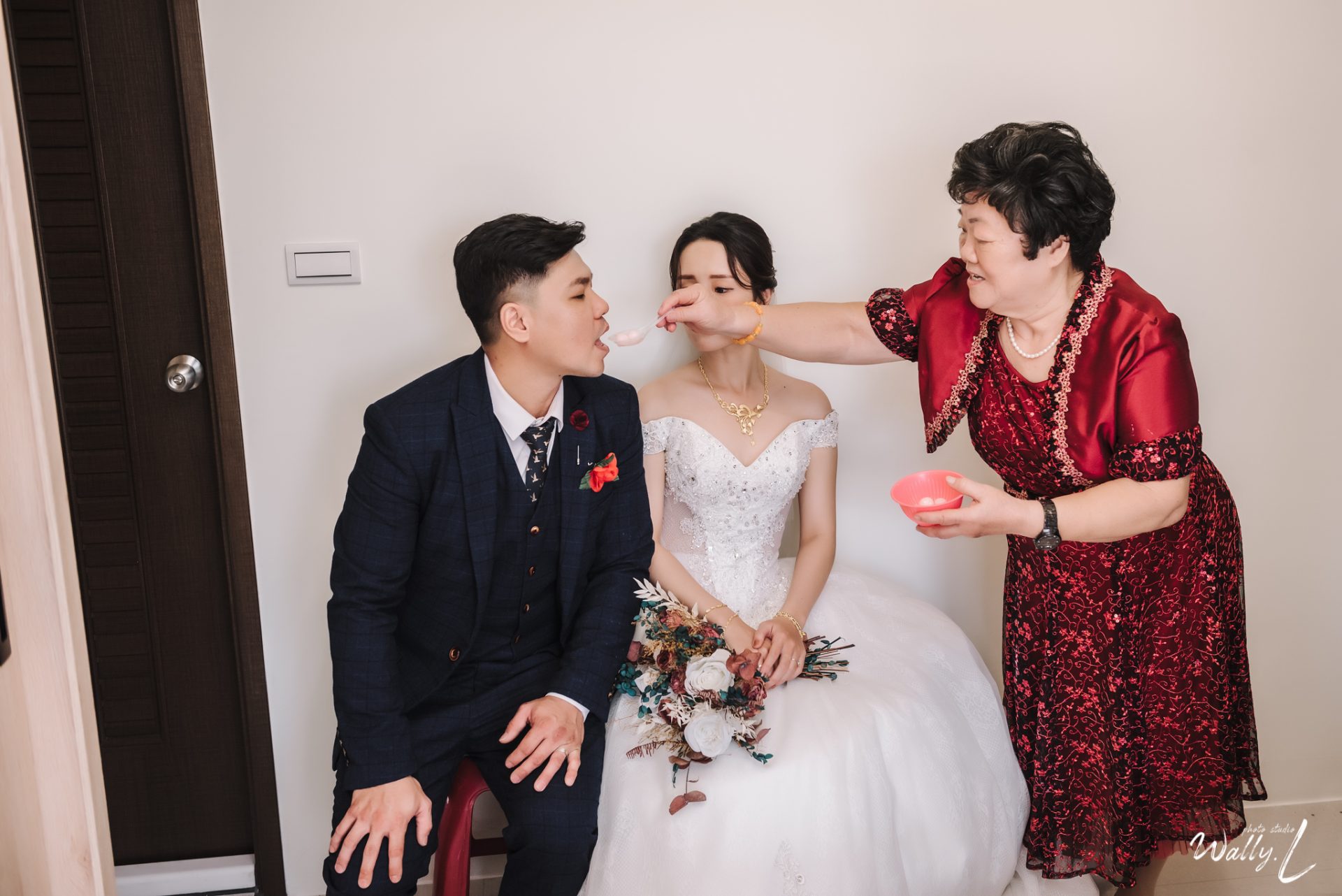 2022010305441587 婚禮紀錄｜高雄婚攝｜南部婚攝｜訂婚｜迎娶｜拜別父母｜類婚紗｜