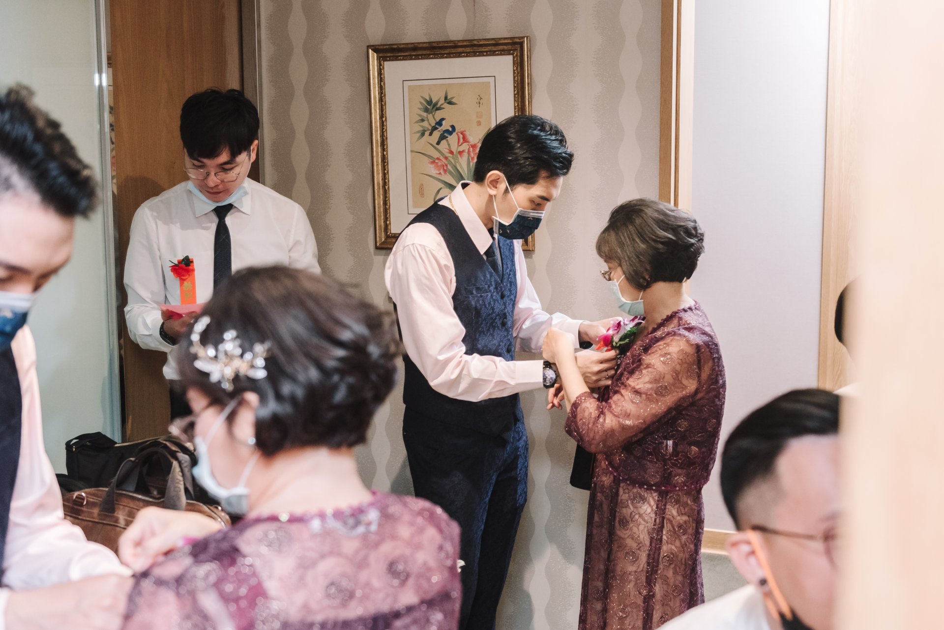 2022111513532081 婚禮紀錄|高雄婚攝|屏東婚攝|南部婚攝|夢時代頤品|交付儀式|恐龍裝進場|類婚紗|