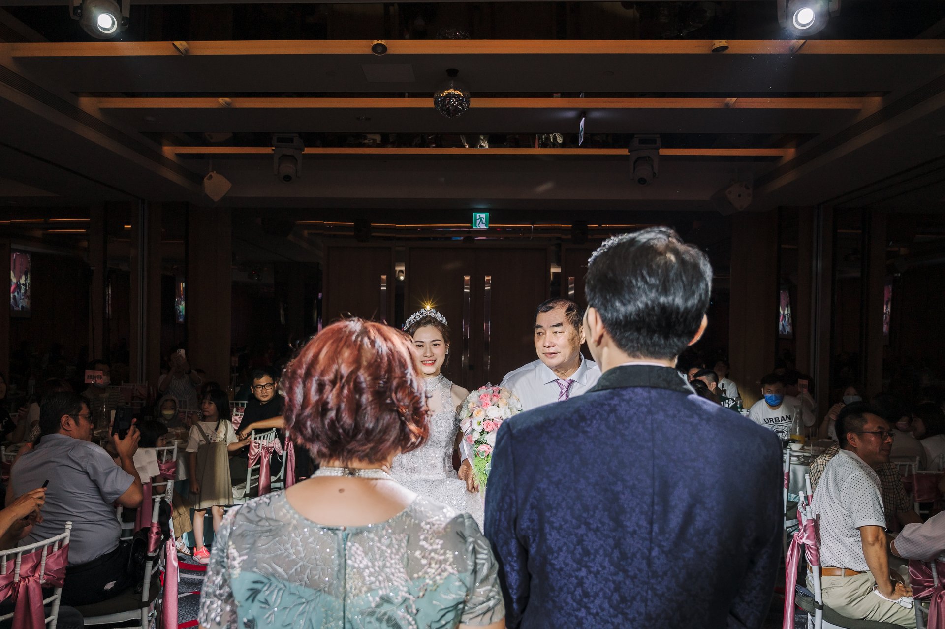 202211151405083 婚禮紀錄|高雄婚攝|屏東婚攝|南部婚攝|夢時代頤品|交付儀式|恐龍裝進場|類婚紗|