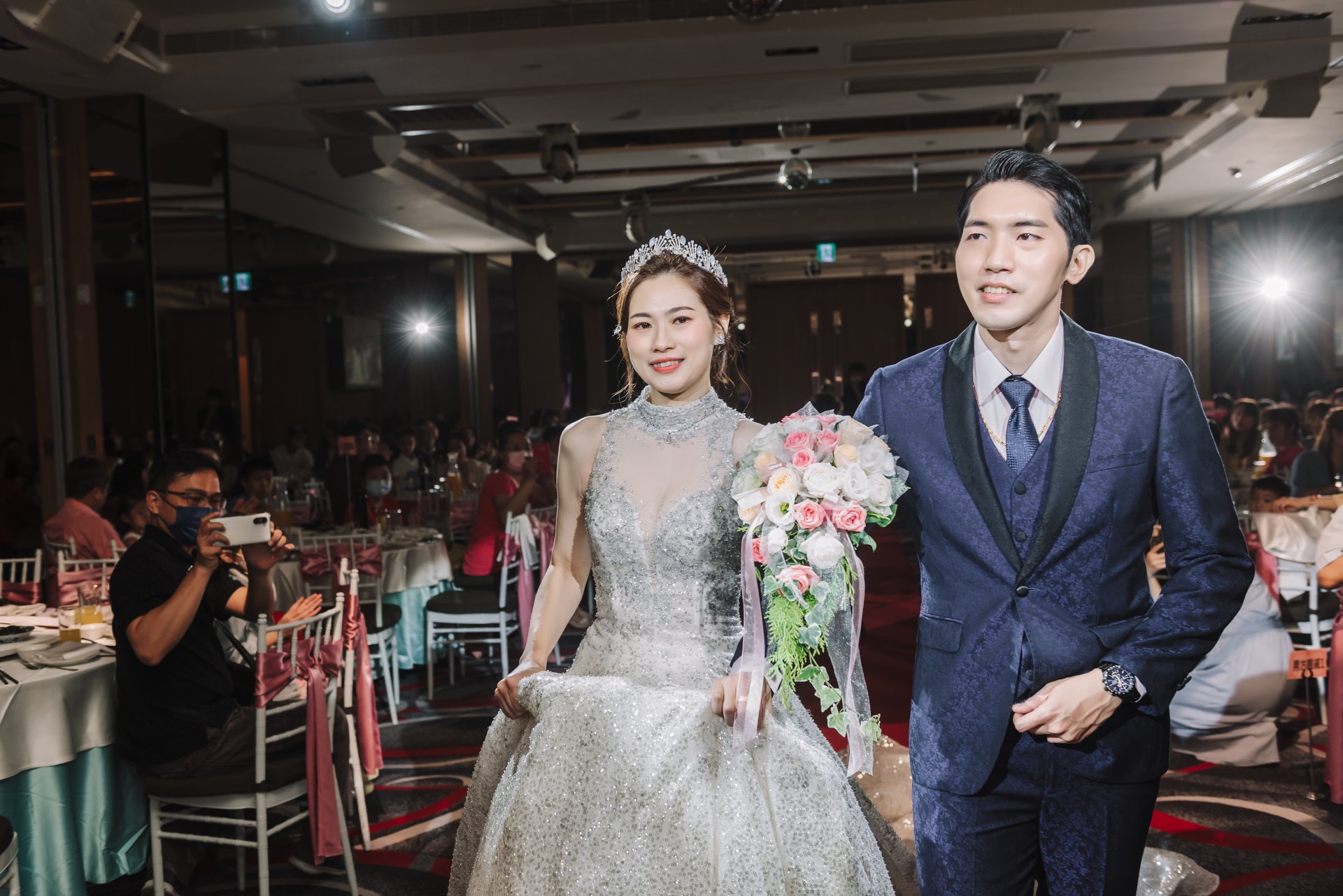 2022111514090340 婚禮紀錄|高雄婚攝|屏東婚攝|南部婚攝|夢時代頤品|交付儀式|恐龍裝進場|類婚紗|