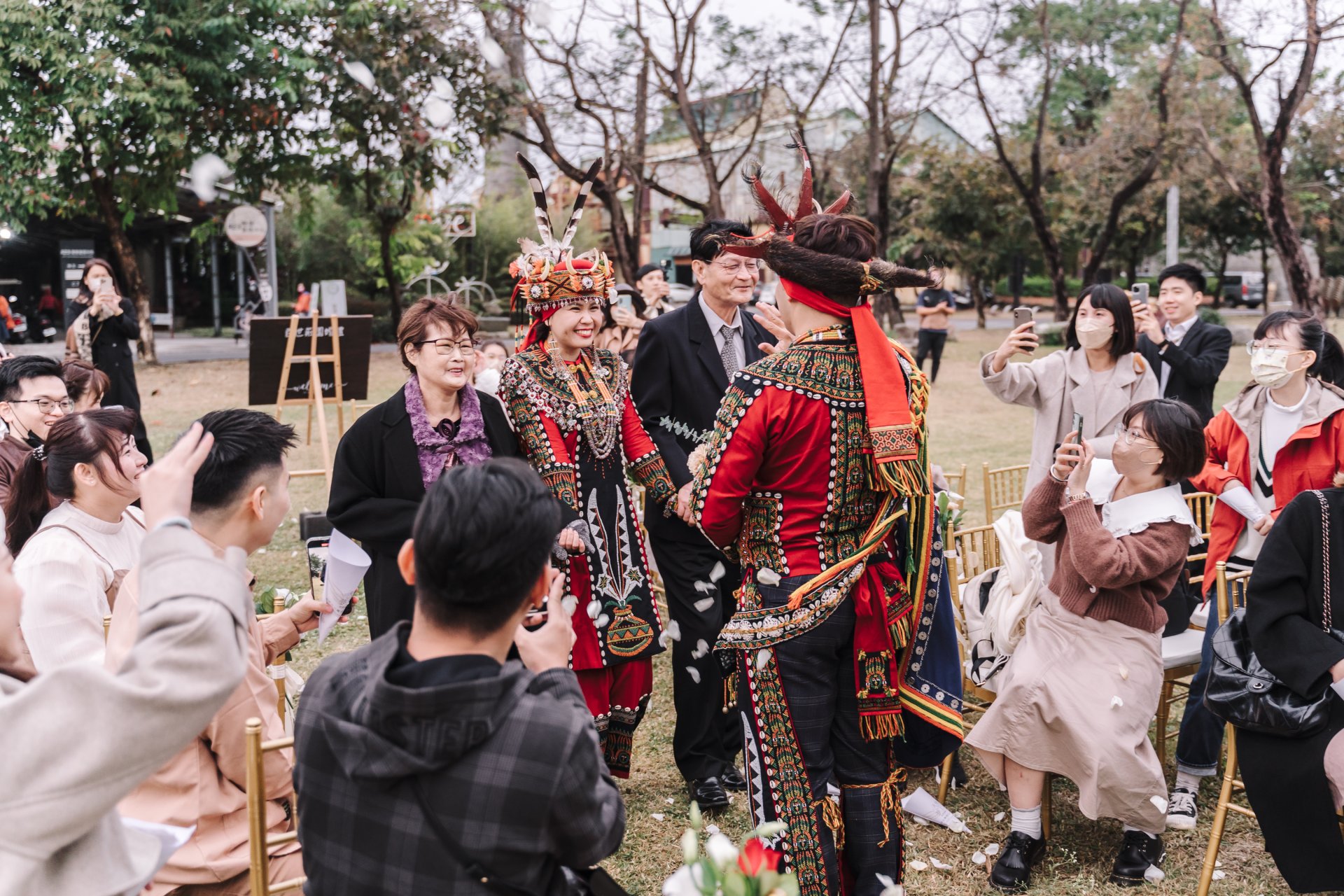 2023030604510272 婚禮紀錄｜高雄婚攝｜南部婚攝｜戶外證婚｜排灣族族服｜百世新天地｜