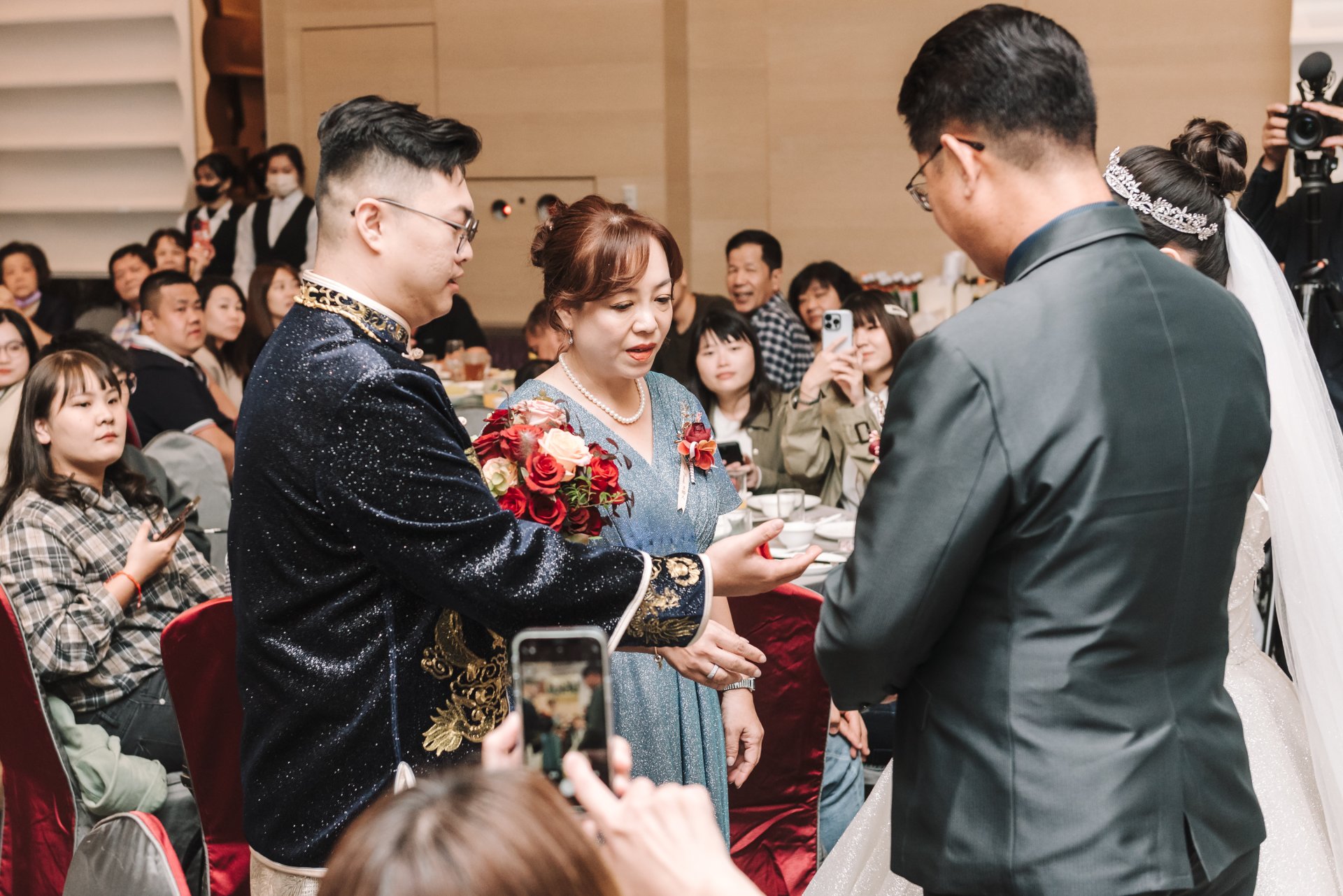 2024031906204318 婚禮紀錄｜高雄婚攝｜屏東婚攝｜南部婚攝｜單晚宴｜秀禾服｜中式禮服｜類婚紗｜聯上大飯店｜晶綺盛宴博愛館｜