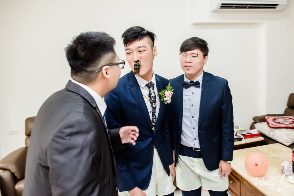 0c15431c2568e7734613b7e42f137cfa 婚禮紀錄｜高雄婚攝｜類婚紗｜ 迎娶＋午宴 |仁武活動中心｜