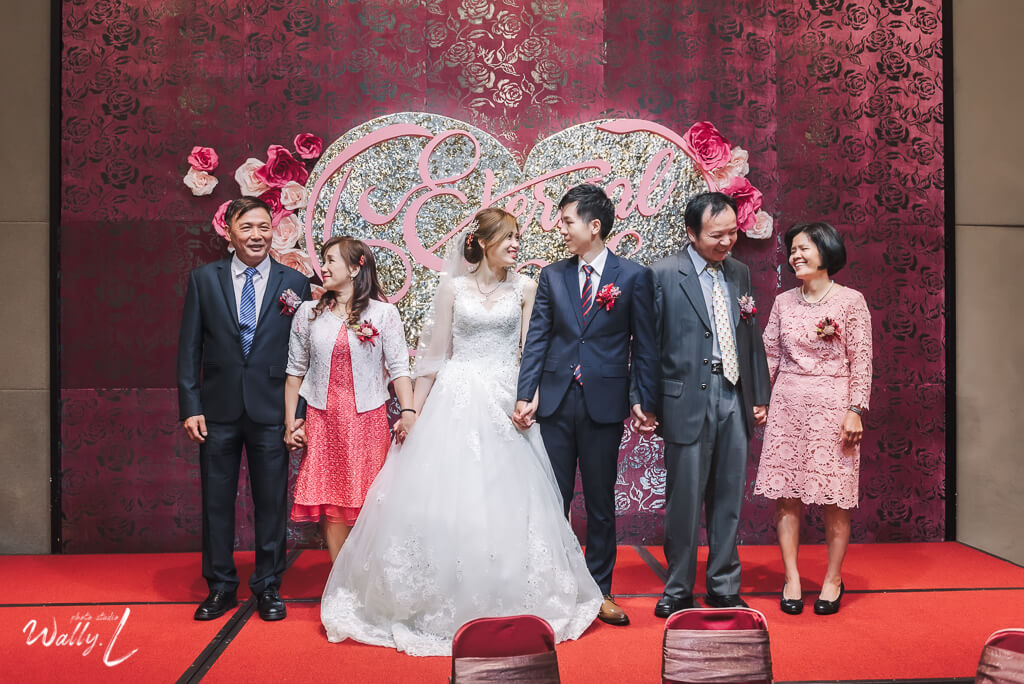 104f4cebedbde19f97df6aadf4647a311 婚禮紀錄｜高雄婚攝｜彰化婚攝｜類婚紗｜迎娶＋午宴｜大中華餐廳和美｜