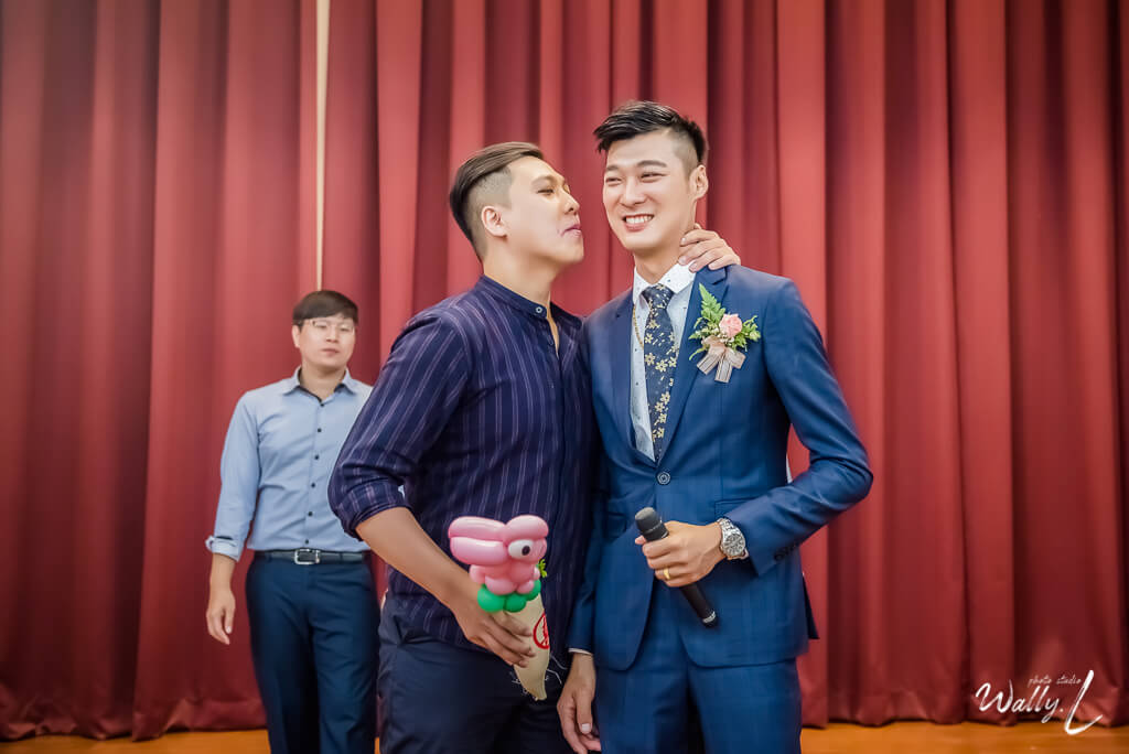 134dcdf0acdd8435d77b5f14399e4273 婚禮紀錄｜高雄婚攝｜類婚紗｜ 迎娶＋午宴 |仁武活動中心｜