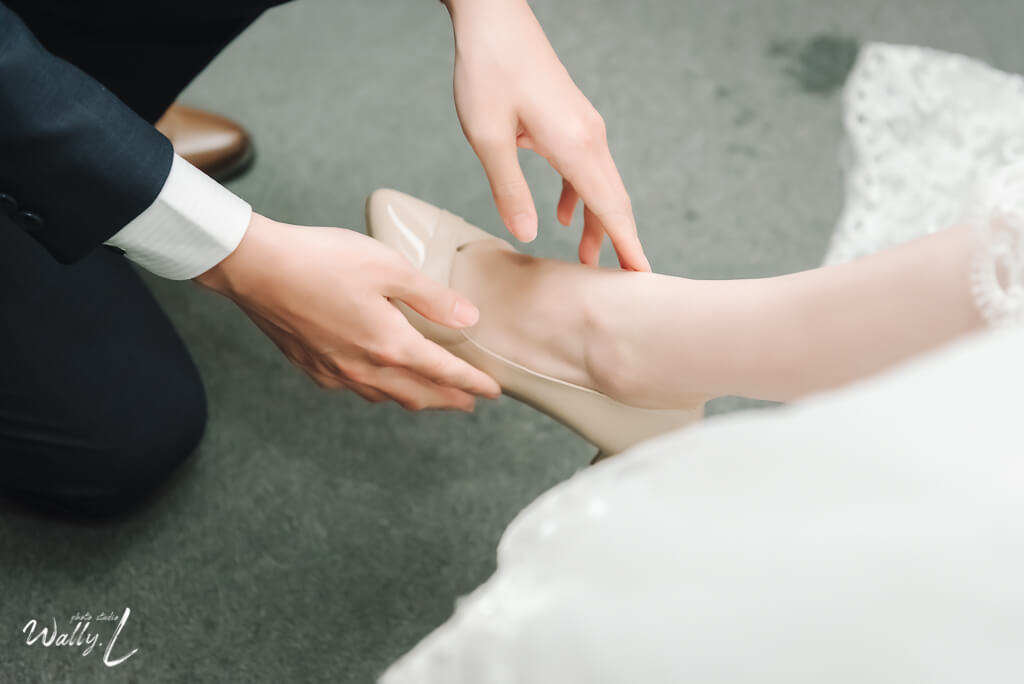 16ff102cac5cd6991001733b51095fef1 婚禮紀錄｜高雄婚攝｜彰化婚攝｜類婚紗｜迎娶＋午宴｜大中華餐廳和美｜