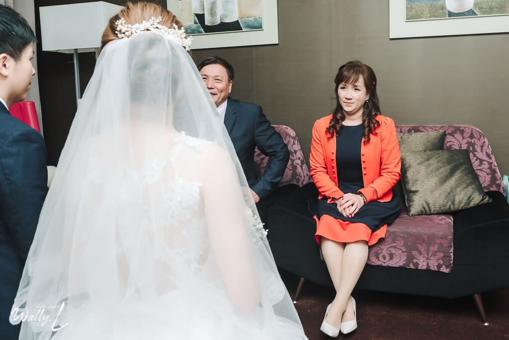 1d18d02d88d56d8af046d2351e5bf1d31 婚禮紀錄｜高雄婚攝｜彰化婚攝｜類婚紗｜迎娶＋午宴｜大中華餐廳和美｜