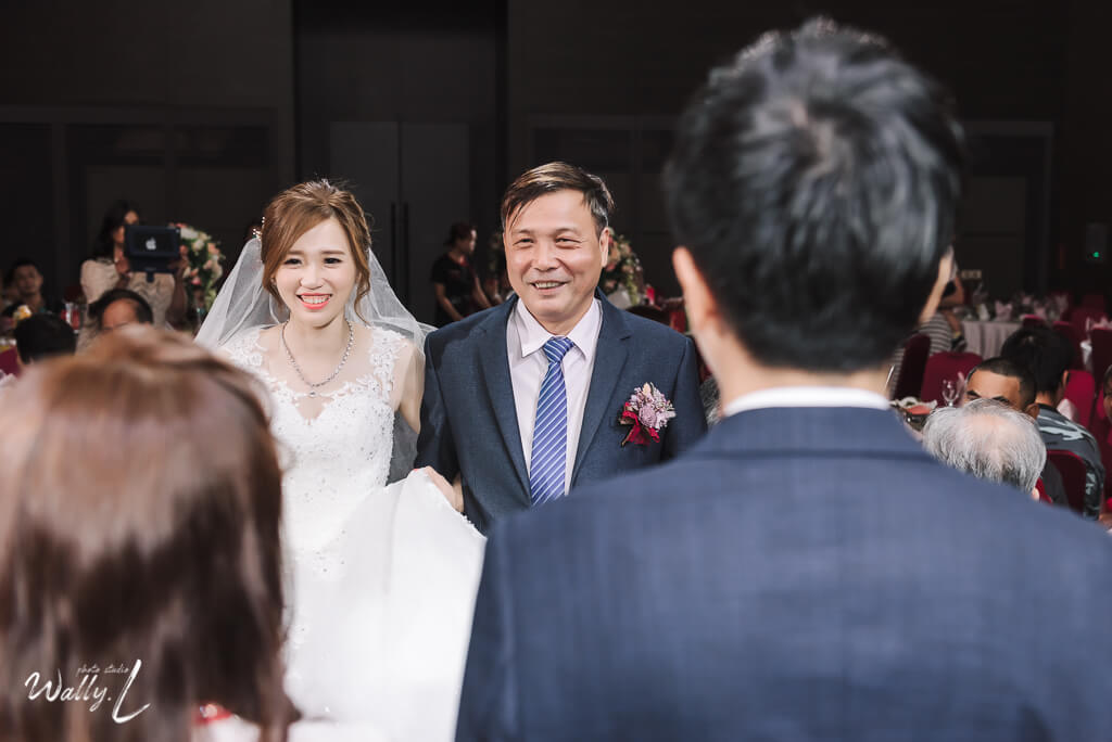 3ab28b3a28dce91163e0bc5eb7da2c9c1 婚禮紀錄｜高雄婚攝｜彰化婚攝｜類婚紗｜迎娶＋午宴｜大中華餐廳和美｜