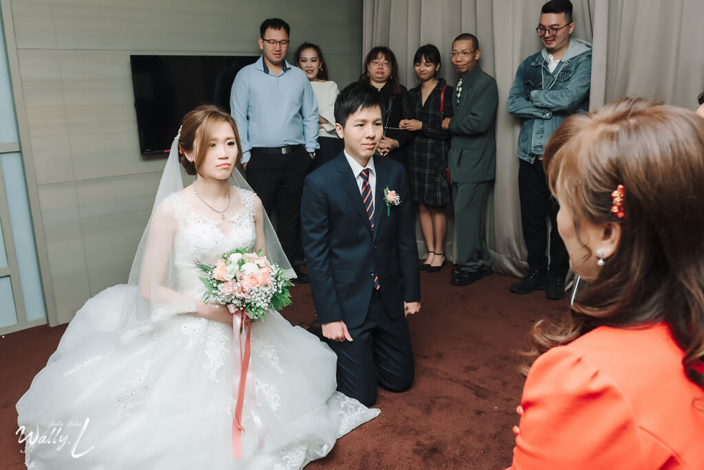 4e98e658f8bab75bdcee9d7850e9d8161 婚禮紀錄｜高雄婚攝｜彰化婚攝｜類婚紗｜迎娶＋午宴｜大中華餐廳和美｜