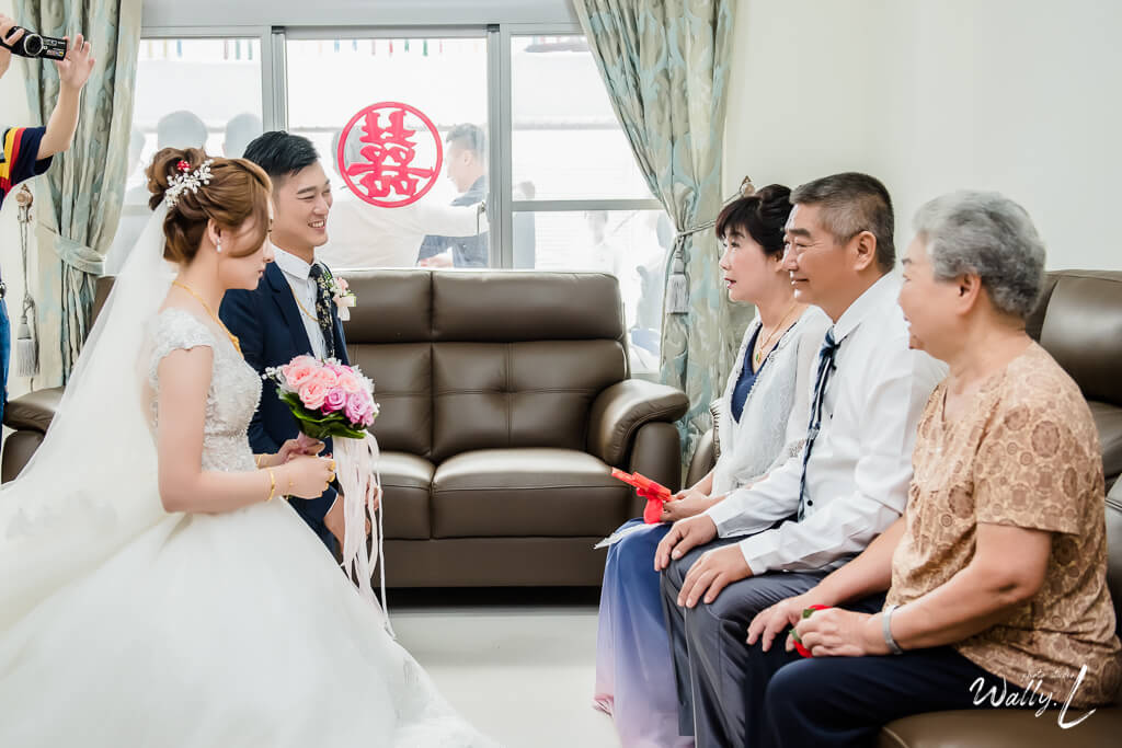 4fd2ce7e77a7c503d9b1ccdcf0999330 婚禮紀錄｜高雄婚攝｜類婚紗｜ 迎娶＋午宴 |仁武活動中心｜