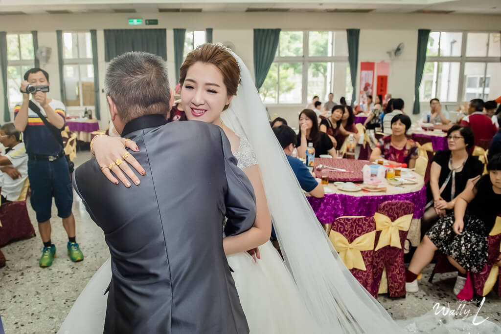 6d6c93f20a1f90b906601f25460c0d4b 婚禮紀錄｜高雄婚攝｜類婚紗｜ 迎娶＋午宴 |仁武活動中心｜