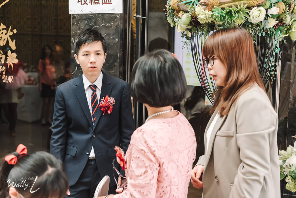 9184f31e089ea17244e31bc9bf87c2be1 婚禮紀錄｜高雄婚攝｜彰化婚攝｜類婚紗｜迎娶＋午宴｜大中華餐廳和美｜
