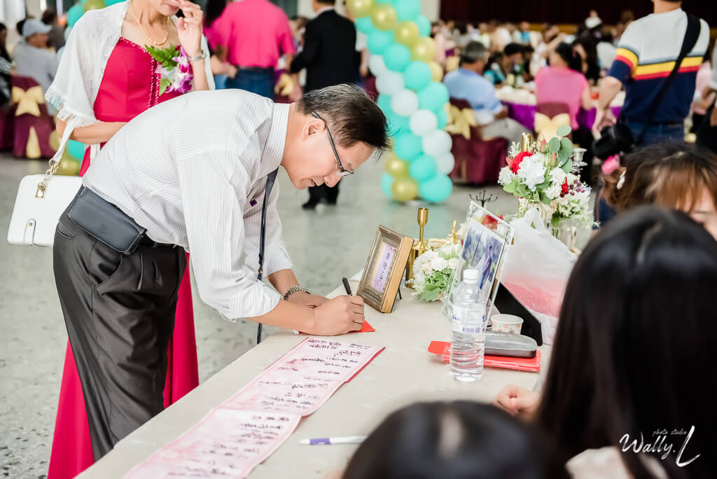 aafbc86f80214c3ad9e5c2bcdf75dc26 婚禮紀錄｜高雄婚攝｜類婚紗｜ 迎娶＋午宴 |仁武活動中心｜