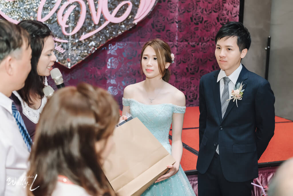c4796133996c039bdbc5be67a2d940551 婚禮紀錄｜高雄婚攝｜彰化婚攝｜類婚紗｜迎娶＋午宴｜大中華餐廳和美｜