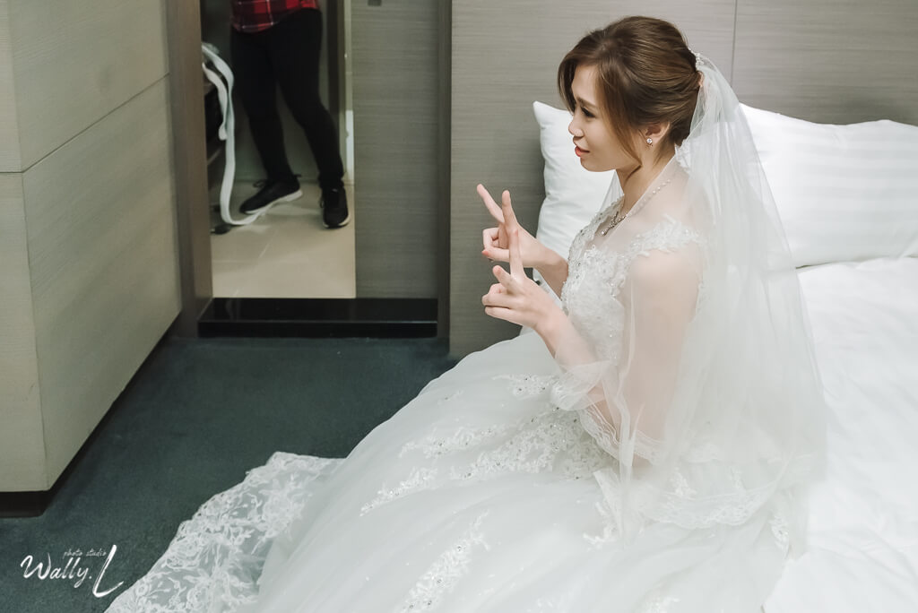 c8eb77999940deb09452907731b84f4d1 婚禮紀錄｜高雄婚攝｜彰化婚攝｜類婚紗｜迎娶＋午宴｜大中華餐廳和美｜