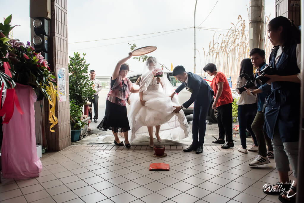 ccb9b44034a3337fd1cc0fef1b3a43401 婚禮紀錄｜高雄婚攝｜類婚紗｜ 迎娶＋午宴 |仁武活動中心｜