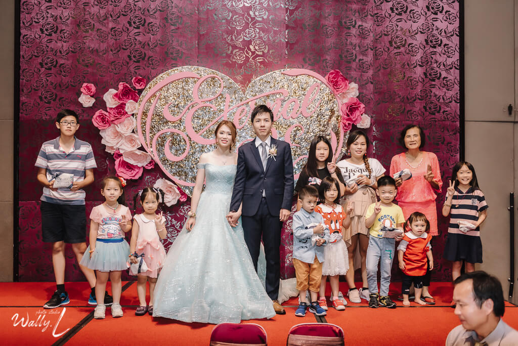 d02e8b4f3829ae42ea136a0453e3db8d1 婚禮紀錄｜高雄婚攝｜彰化婚攝｜類婚紗｜迎娶＋午宴｜大中華餐廳和美｜