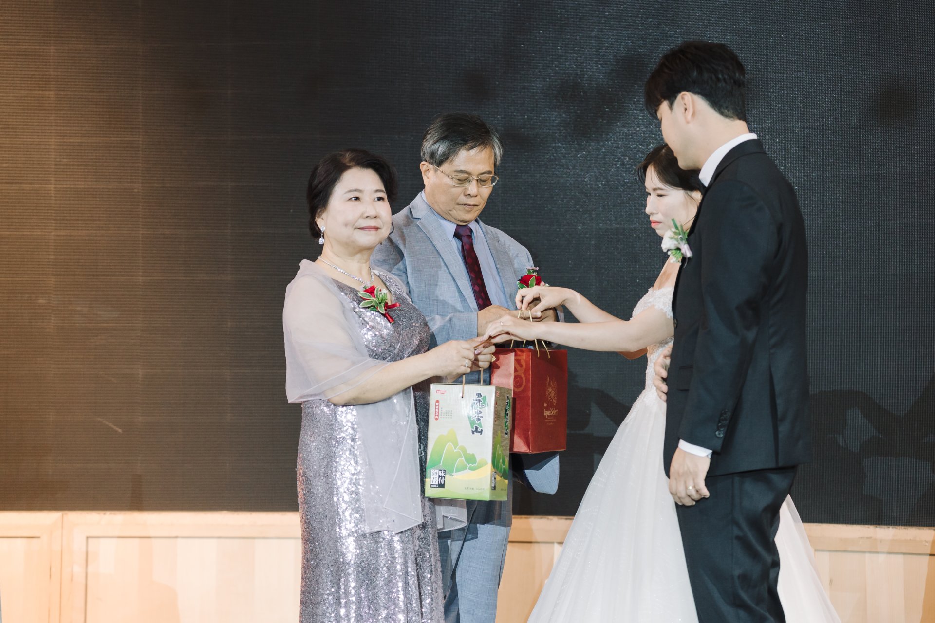 2024102805144894 婚禮紀錄｜高雄婚攝｜屏東婚攝｜南部婚攝｜午宴｜漢來大飯店巨蛋會館｜