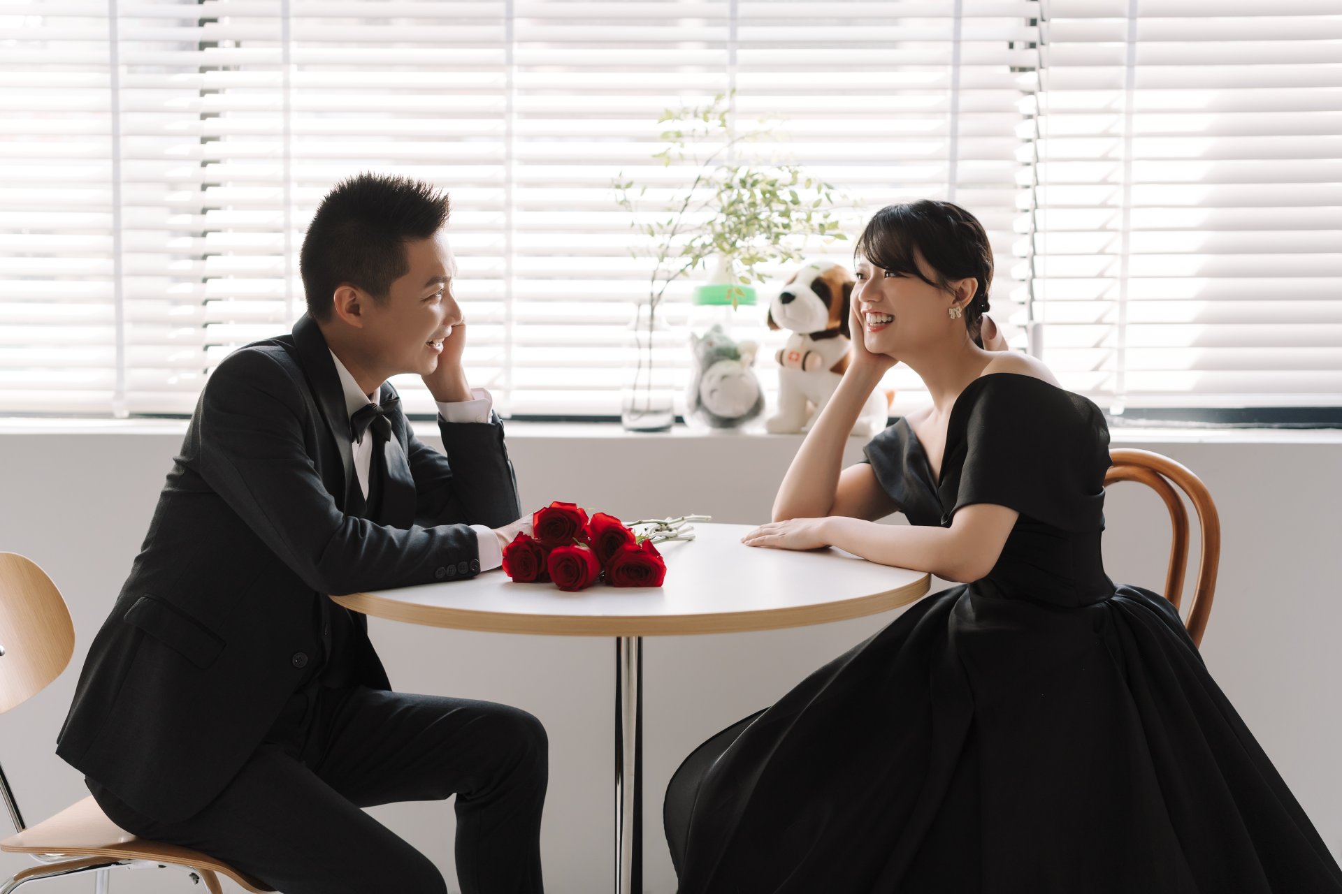 2025082704204226 ｜瓦力攝影工作室｜自助婚紗｜駁二｜嘿棚4號｜白鷺灣｜