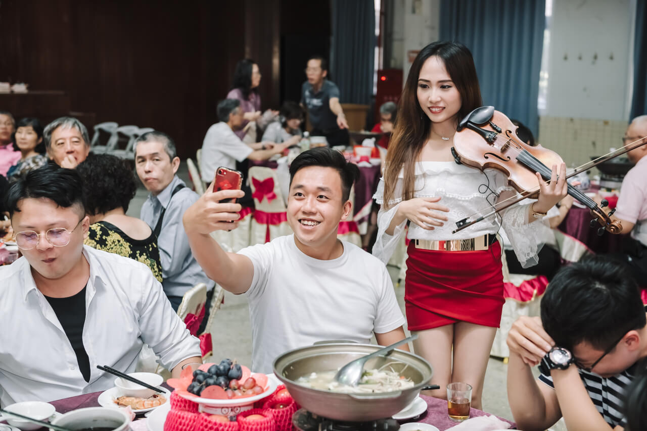 4a55a2b07c7fc5db1f65620938fab311 婚禮紀錄｜高雄婚攝｜迎娶＋午宴｜類婚紗｜岡山高中禮堂宴客