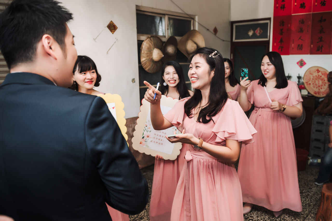 636d587c6938eeb78314cc99c10454fb1 婚禮紀錄｜高雄婚攝｜迎娶＋午宴｜類婚紗｜岡山高中禮堂宴客