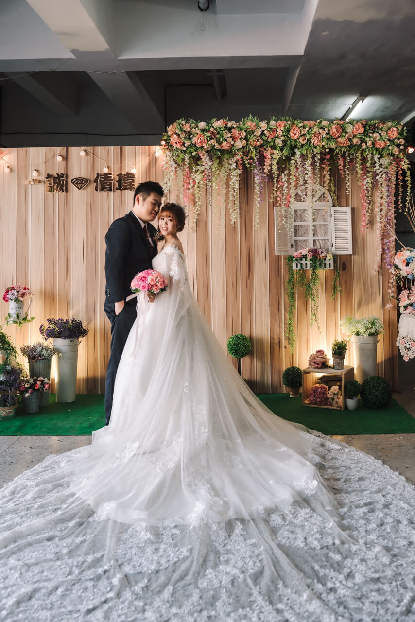 680c7bd41761c7d8cf4bbda48c6d9801 婚禮紀錄｜高雄婚攝｜迎娶＋午宴｜類婚紗｜岡山高中禮堂宴客